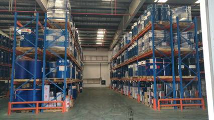 危化品仓储综合解决方案 专业仓库出租与设备租赁服务